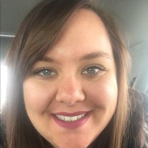 Meet your Posher, Breanne